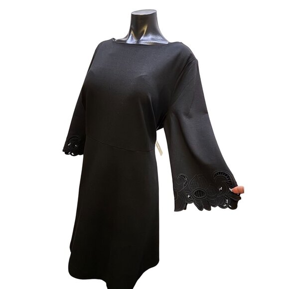NWT Chicos Black Shift Dress With Lace Bell Sleeves Size 3\16 - Picture 3 of 7